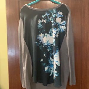 Gray and blue/teal tunic